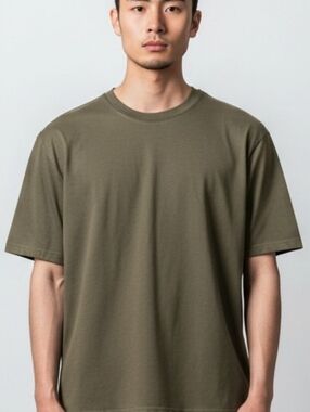 Goodlife Tri-Blend Scallop Men’s Short-Sleeve Crewneck Olive T-Shirt